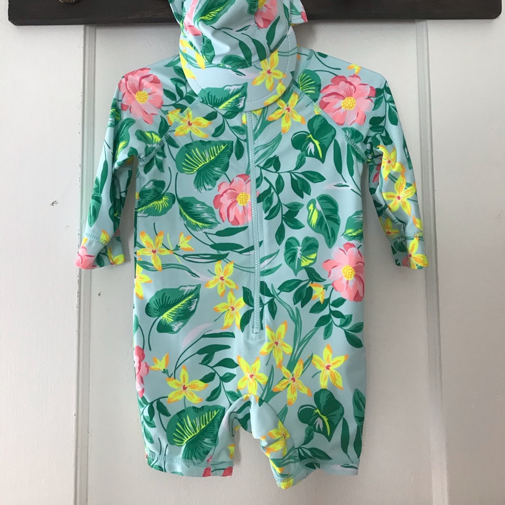 Cotton On rash guard swim suit with hat